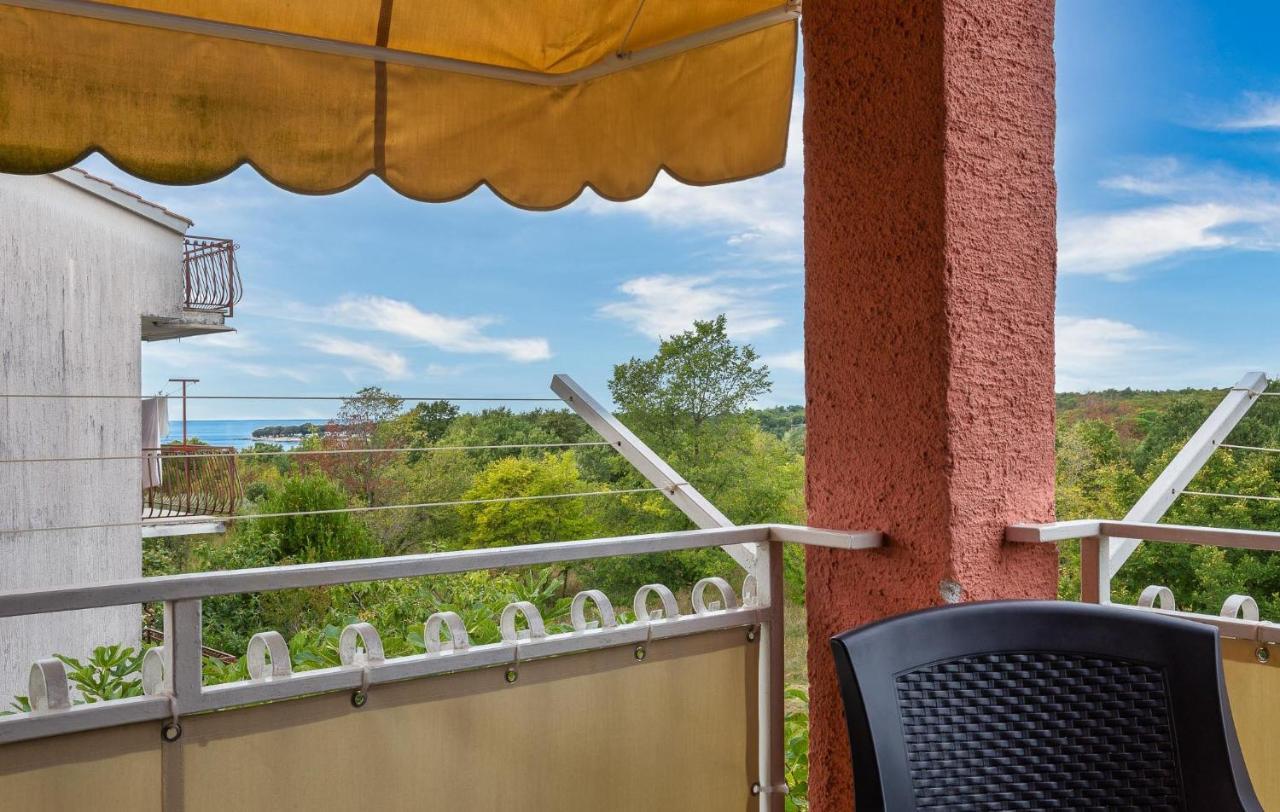 Sea View Apartment - Roberto Пореч Экстерьер фото